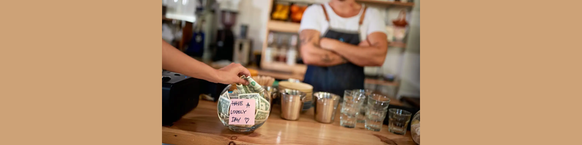 These Are The New Rules For Tipping, According To Lifehacker Readers